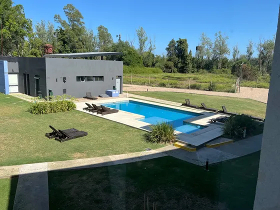 Venta Departamento 1 Dormitorio Campana Con Cochera