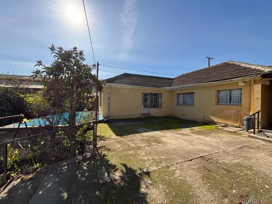 Gran Casona En Belloto Centro Para Familias O Industrias