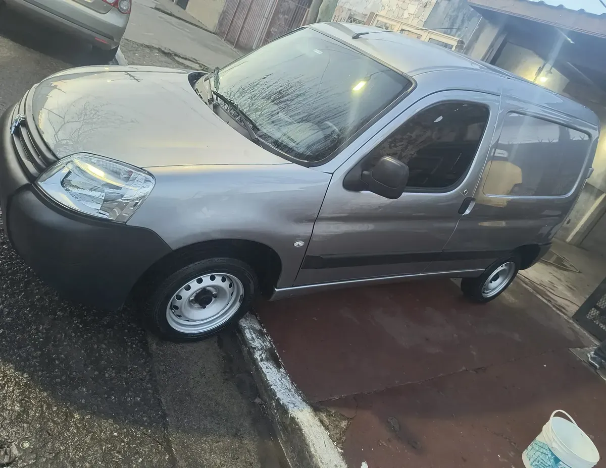 Peugeot Partner 1.6 Furgon Confort