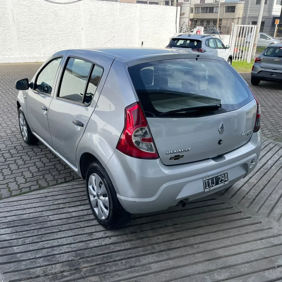 Renault Sandero 1.6 Pack557255556879493122