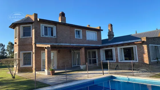 Alquiler De Casa En Colonia, Riachuelo, Matamora
