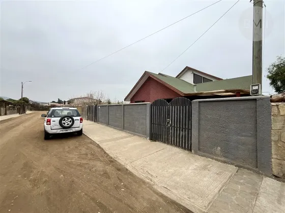 Venta Casa 4d+3b Laguna De Zapallar Oportunidad Renovación