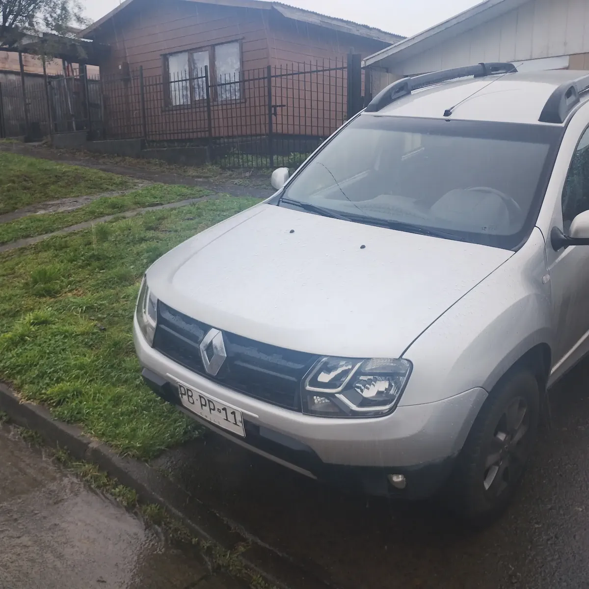 Renault Duster Zen 1.6L 5MT 4x2