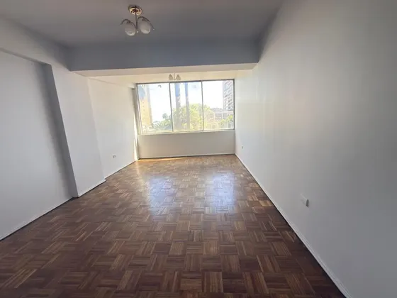 Arriendo Oficina Sector Brasil Yungay