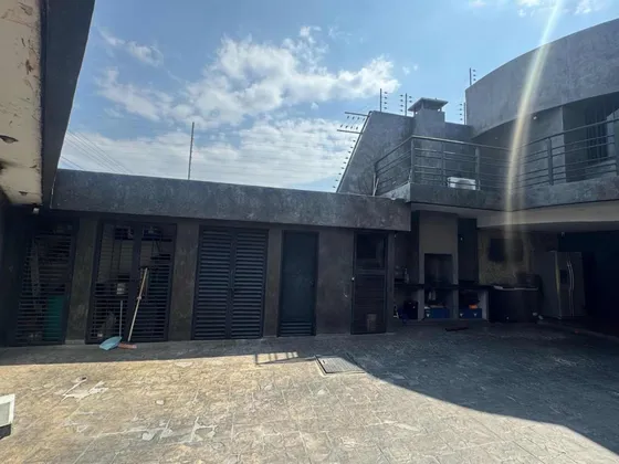 Hermosa Y Moderna Casa En El Remanso