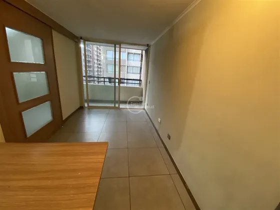 Atractivo Dpto. Venta 1 Dorm. Metro Santa Lucia , Santiago