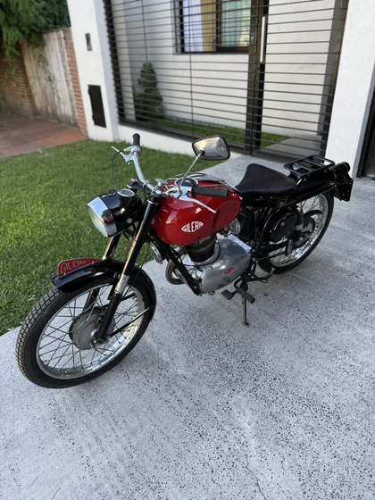 Gilera 150 Sport