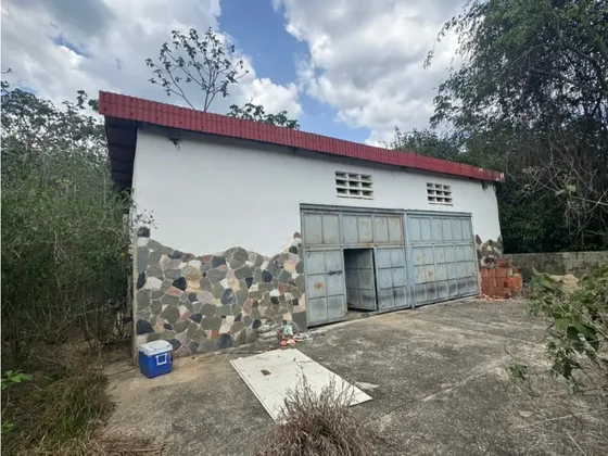 Oportunidad Industrial: Galpón Estratégico En Carialinda Tcl 9976265