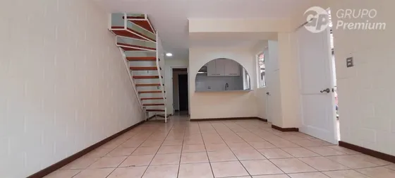 Casa En Arriendo En Pudahuel 3d 2b Jose Manuel Guzman