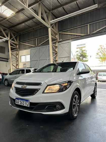 Chevrolet Onix 1.4 Ltz 98cv