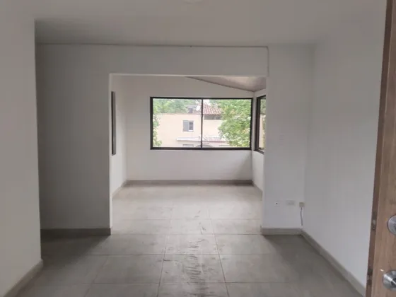 Vendo Apartamento En Tequendama 98 Mtrs 4 Piso ,