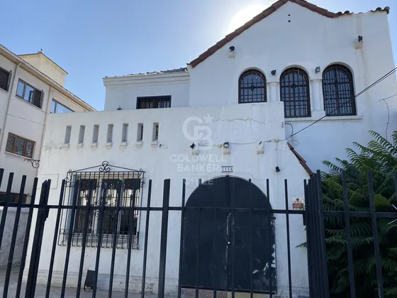 Casona Para Uso Comercial En Providencia