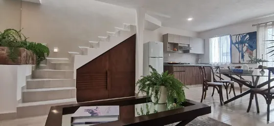 Casa En Venta En Fracc. Bosques El Dorado Elite, León, Gto Modelo Cerezo