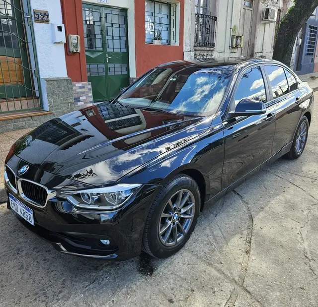 Bmw Serie 3 1.5 318i Executive 136cv At