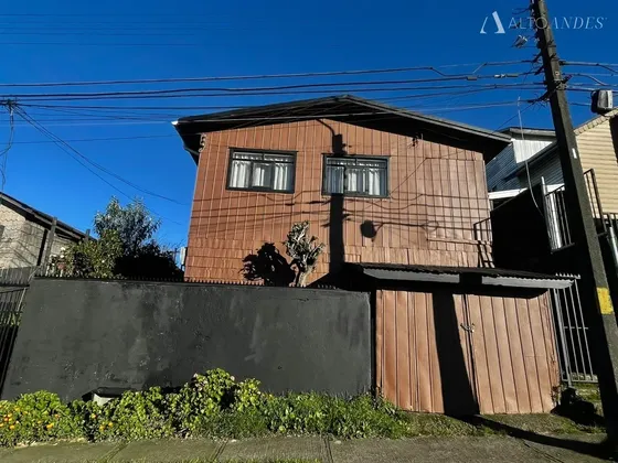 Casa Amoblada En Arriendo De 3 Dorm. En Castro