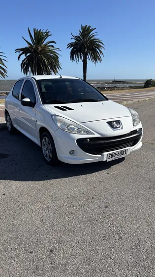 Peugeot 207 1.4 Compact