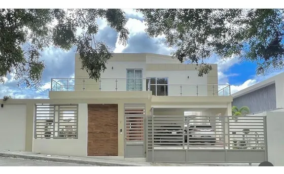 Casa  En Venta En Paseo Del Rio, San Francisco De Macorís