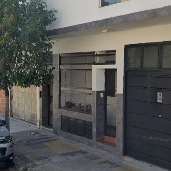 Casa En Alquiler En Valentín Alsina