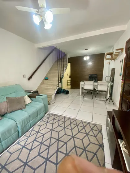 Linda Casa Em Rua Sem Saída, 6 Min. Da Pt Júlio De Mesquita