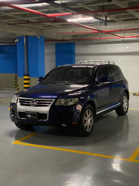 Volkswagen Touareg V8