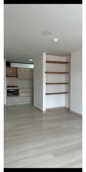 Apartamento En Venta En El Retiro, Sector La Campilla.
