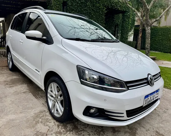 Volkswagen Suran 1.6 Imotion Highline 110cv