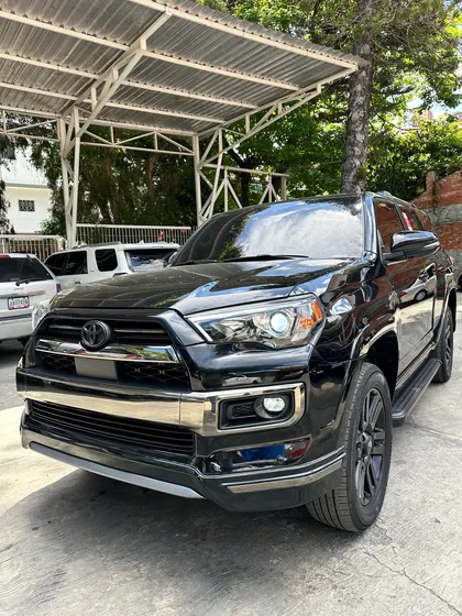 Toyota 4runner Limited Nightshade Automático 4x4