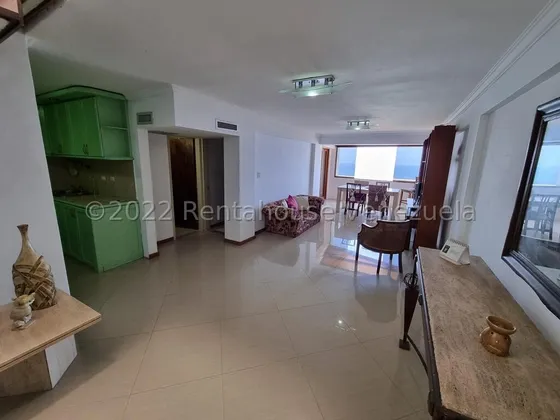 Ft Apartamento En Venta - Playa Grande / Mls #23-4957