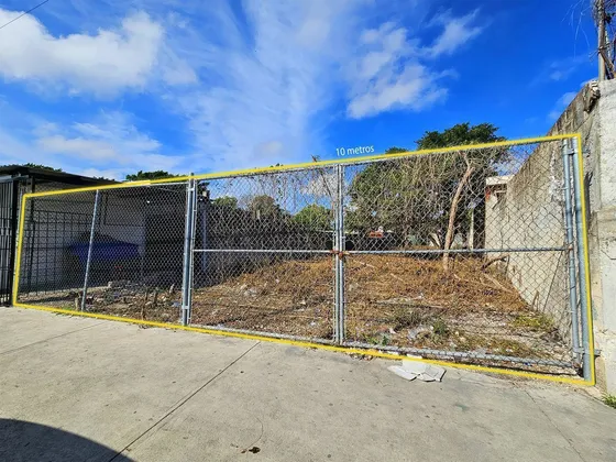 Terreno En Venta Sobre Circuito Colonias
