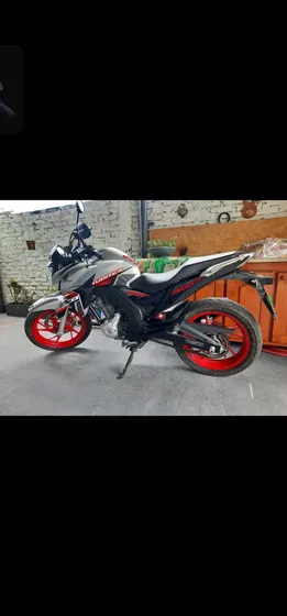 Honda New Twister 250 2022