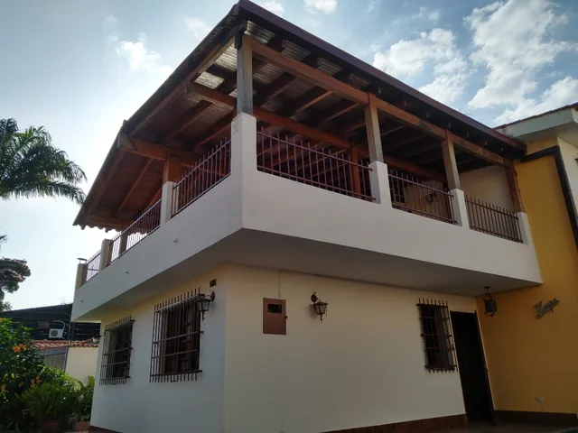 Alquiler De Casa Comercial En Excelente Estado San Jose De Tarbes Gg