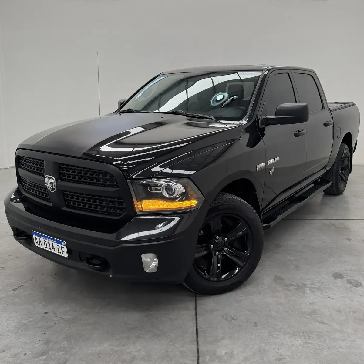 RAM 1500 5.7 Laramie Atx V8