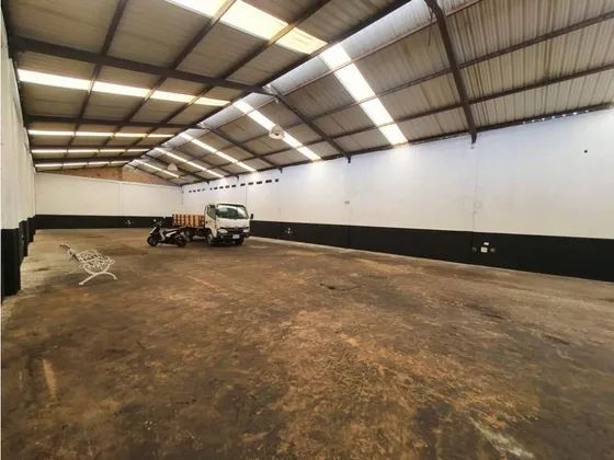 Bodega En Venta, Excelente Ubicacion En Engativa