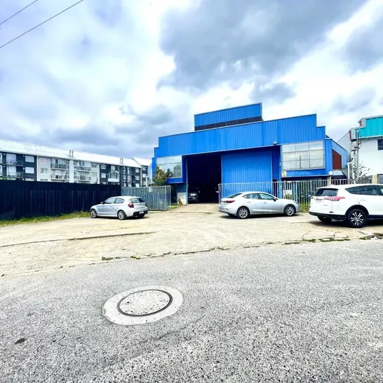  Excelente Bodega Industrial En Parque Ejército