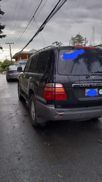 Toyota Land Cruicer Americana