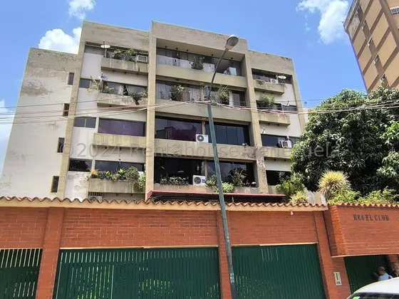 Ip Vendo Apartamento En El Paraiso 24-25110