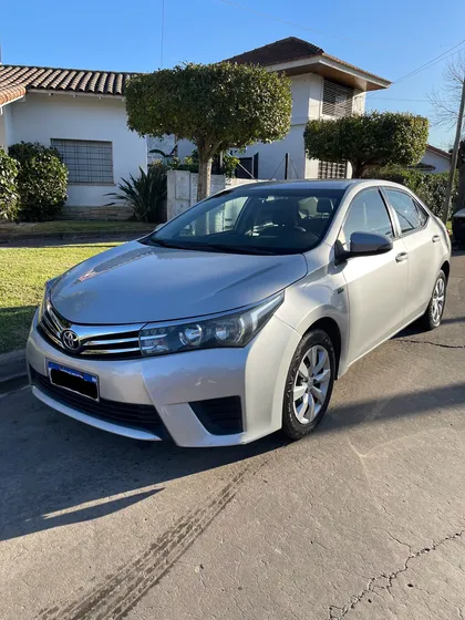 Toyota Corolla 1.8 Xei Pack