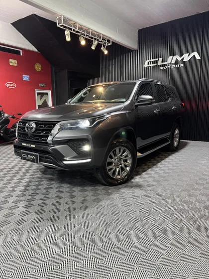 Toyota Sw4 2.8 Srx 204cv 4x4 7as At