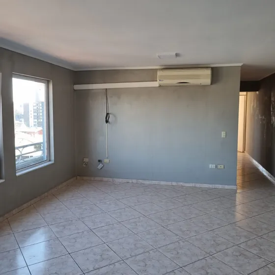 Se Arrienda Amplio Y Cómodo Departamento En Concepción
