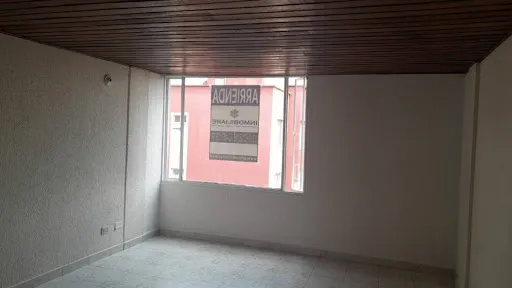Apartamento En Arriendo Santa Cecilia 90-72810