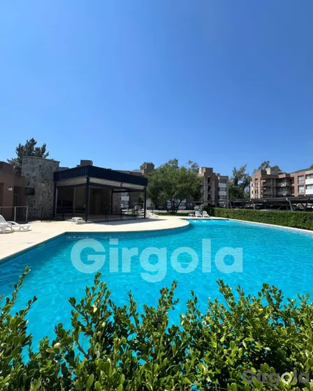Venta Departamento 2 Dormitorios Canning Con Cochera