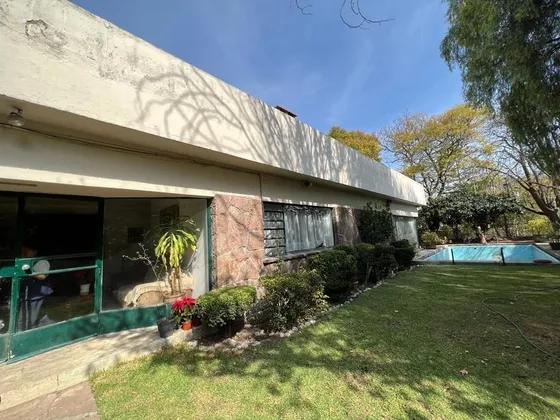 Se Vende Casa Como Terreno  Monte Libano Lomas De Chapultepec