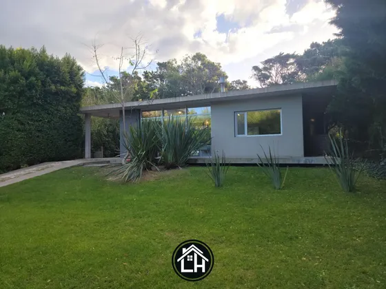 Casa En  Venta Y En Alquiler Temporario En Carilo
