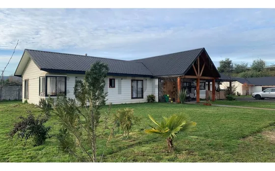 Venta Parcela Con Casa Y Salón De Eventos, Mulchén