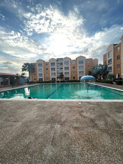 El Faro Bienes Raíces Te Ofrece Este Exclusivo Apartamento En El Conjunto Residencial Marina Del Rey, Brindándote Un Espacio De Calma Con La Seguridad Que Necesitas