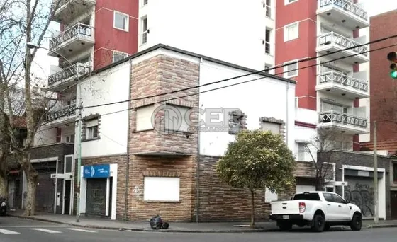 Venta Casa Apta Profesionales Con Cochera Excelente Ubicacio