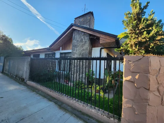 Se Vende Casa 1 Piso Centro Lontue, Lontue