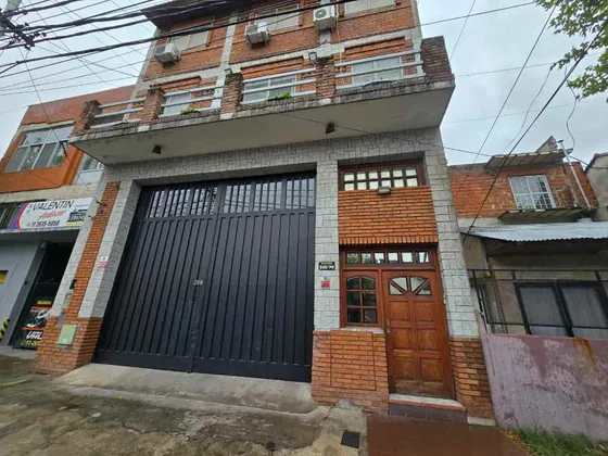 Duplex En Venta En Wilde Centro