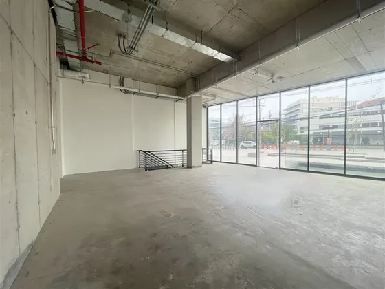 Local Comercial En Arriendo En Vitacura