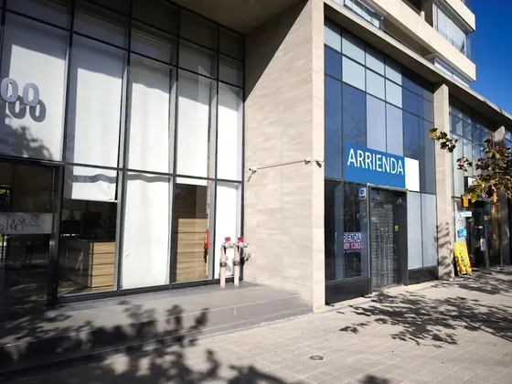 Local Comercial Los Leones Con Bilbao, Providencia, 149 M2.